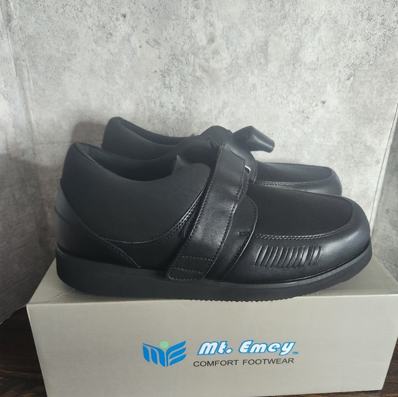 MT. EMEY MENS Bunion Edema shoes with strap size 12/4E, black , style 72… - Picture 3 of 9